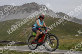 Foto #3192273 | 22-06-2023 11:24 | Passo Dello Stelvio - die Spitze BICYCLES