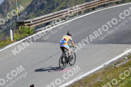 Foto #2400338 | 25-07-2022 10:50 | Passo Dello Stelvio - die Spitze BICYCLES