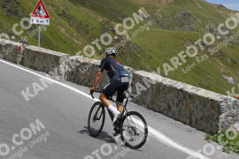 Photo #3607900 | 28-07-2023 13:54 | Passo Dello Stelvio - Prato side BICYCLES