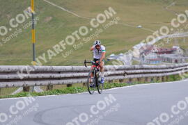 Photo #2411015 | 26-07-2022 12:09 | Passo Dello Stelvio - Peak BICYCLES