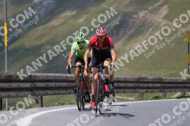 Photo #2391687 | 24-07-2022 13:11 | Passo Dello Stelvio - Peak BICYCLES