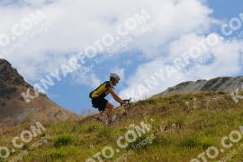 Photo #2430968 | 29-07-2022 12:14 | Passo Dello Stelvio - Peak BICYCLES