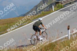 Photo #2400681 | 25-07-2022 10:54 | Passo Dello Stelvio - Peak BICYCLES