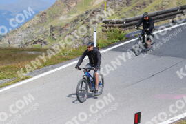Photo #2432469 | 29-07-2022 12:54 | Passo Dello Stelvio - Peak BICYCLES