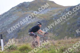 Photo #2483000 | 02-08-2022 10:39 | Passo Dello Stelvio - Peak BICYCLES