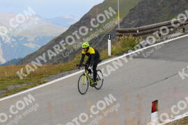 Foto #2434446 | 29-07-2022 13:20 | Passo Dello Stelvio - die Spitze BICYCLES