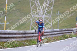 Photo #2460910 | 31-07-2022 11:57 | Passo Dello Stelvio - Peak BICYCLES