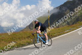 Photo #2423517 | 27-07-2022 10:41 | Passo Dello Stelvio - Peak BICYCLES