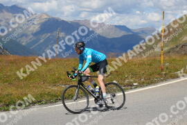 Photo #2489575 | 02-08-2022 14:25 | Passo Dello Stelvio - Peak BICYCLES