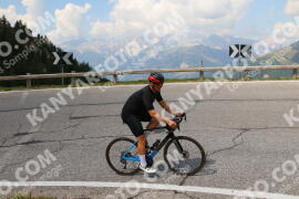 Photo #2512258 | 05-08-2022 11:27 | Pordoi Pass BICYCLES