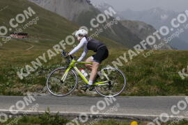 Photo #3193740 | 22-06-2023 14:00 | Passo Dello Stelvio - Peak BICYCLES
