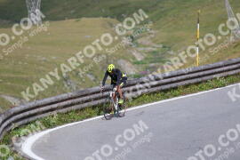Foto #2423412 | 27-07-2022 10:19 | Passo Dello Stelvio - die Spitze BICYCLES
