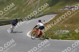 Foto #2413624 | 25-07-2022 13:15 | Passo Dello Stelvio - die Spitze BICYCLES