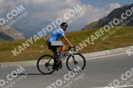 Photo #2381140 | 24-07-2022 10:36 | Passo Dello Stelvio - Peak BICYCLES