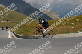 Photo #2382357 | 24-07-2022 10:55 | Passo Dello Stelvio - Peak BICYCLES