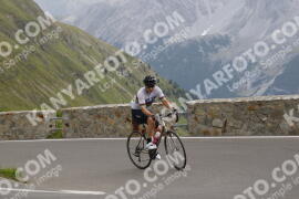 Photo #3265857 | 28-06-2023 13:05 | Passo Dello Stelvio - Prato side BICYCLES
