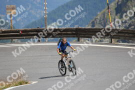 Photo #2423771 | 27-07-2022 11:25 | Passo Dello Stelvio - Peak BICYCLES