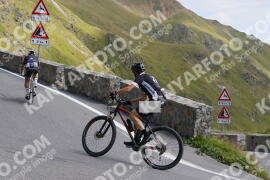 Photo #3936693 | 18-08-2023 12:24 | Passo Dello Stelvio - Prato side BICYCLES