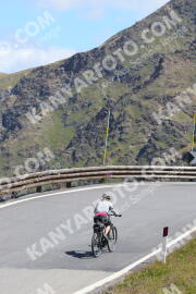 Photo #2429686 | 29-07-2022 11:45 | Passo Dello Stelvio - Peak BICYCLES
