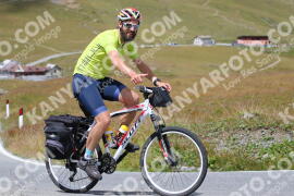 Photo #2488476 | 02-08-2022 13:37 | Passo Dello Stelvio - Peak BICYCLES