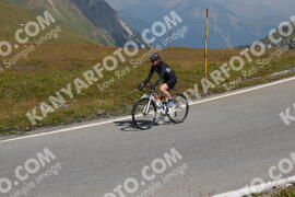 Photo #2409279 | 25-07-2022 11:45 | Passo Dello Stelvio - Peak BICYCLES