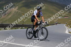 Photo #2391867 | 24-07-2022 13:13 | Passo Dello Stelvio - Peak BICYCLES