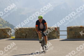 Photo #4015737 | 22-08-2023 09:56 | Passo Dello Stelvio - Prato side BICYCLES