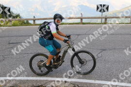 Photo #2511770 | 05-08-2022 11:00 | Pordoi Pass BICYCLES