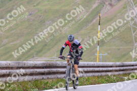 Photo #2459033 | 31-07-2022 11:00 | Passo Dello Stelvio - Peak BICYCLES