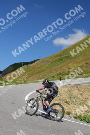 Photo #2501055 | 04-08-2022 11:37 | Sella Pass BICYCLES