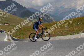 Photo #2385183 | 24-07-2022 11:28 | Passo Dello Stelvio - Peak BICYCLES