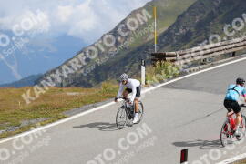 Photo #2423554 | 27-07-2022 10:50 | Passo Dello Stelvio - Peak BICYCLES