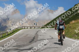 Photo #2573623 | 10-08-2022 10:20 | Pordoi Pass BICYCLES