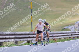Foto #2410977 | 26-07-2022 12:05 | Passo Dello Stelvio - die Spitze BICYCLES