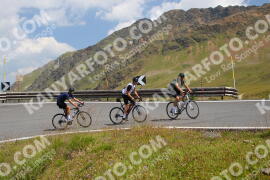 Foto #2412191 | 25-07-2022 12:24 | Passo Dello Stelvio - die Spitze BICYCLES