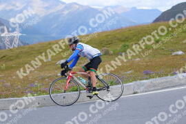 Photo #2410828 | 26-07-2022 11:44 | Passo Dello Stelvio - Peak BICYCLES