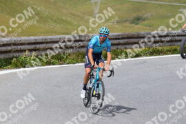 Photo #2422651 | 27-07-2022 12:12 | Passo Dello Stelvio - Peak BICYCLES