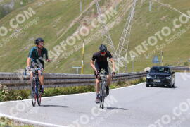 Photo #2486764 | 02-08-2022 12:54 | Passo Dello Stelvio - Peak BICYCLES