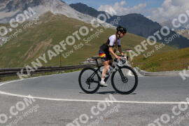 Photo #2388526 | 24-07-2022 12:15 | Passo Dello Stelvio - Peak BICYCLES