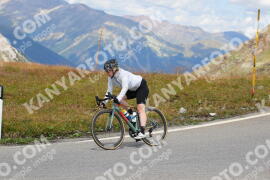 Photo #2488809 | 02-08-2022 13:44 | Passo Dello Stelvio - Peak BICYCLES