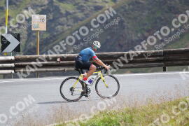 Photo #2423573 | 27-07-2022 10:56 | Passo Dello Stelvio - Peak BICYCLES