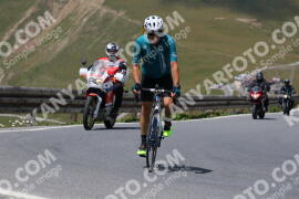 Photo #2393126 | 24-07-2022 13:36 | Passo Dello Stelvio - Peak BICYCLES