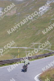 Foto #2429009 | 29-07-2022 10:04 | Passo Dello Stelvio - die Spitze BICYCLES