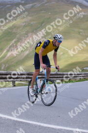 Photo #2411083 | 26-07-2022 12:13 | Passo Dello Stelvio - Peak BICYCLES