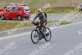 Photo #2410995 | 26-07-2022 12:06 | Passo Dello Stelvio - Peak BICYCLES