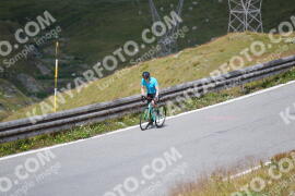 Photo #2423815 | 27-07-2022 11:33 | Passo Dello Stelvio - Peak BICYCLES