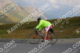 Foto #2377933 | 24-07-2022 09:57 | Passo Dello Stelvio - die Spitze BICYCLES