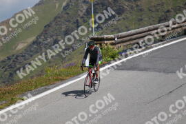 Photo #2410545 | 25-07-2022 12:02 | Passo Dello Stelvio - Peak BICYCLES