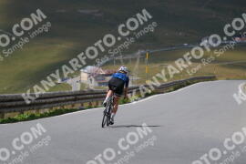 Photo #2394737 | 24-07-2022 14:52 | Passo Dello Stelvio - Peak BICYCLES