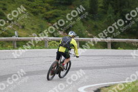 Photo #2596637 | 11-08-2022 14:19 | Pordoi Pass BICYCLES